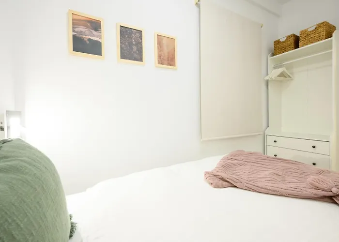 La Paz By 10tosea * Fuengirola