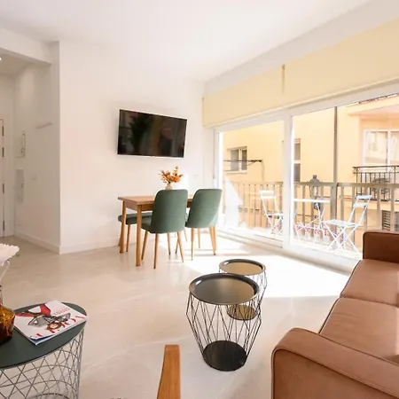 La Paz By 10tosea Apartment
