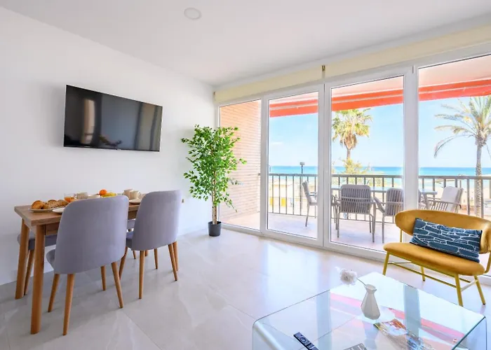 La Paz By 10tosea Fuengirola