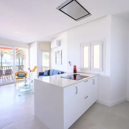 La Paz By 10tosea Fuengirola