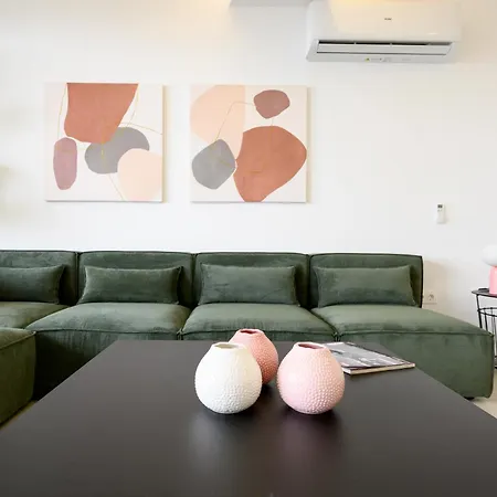 La Paz By 10tosea Fuengirola